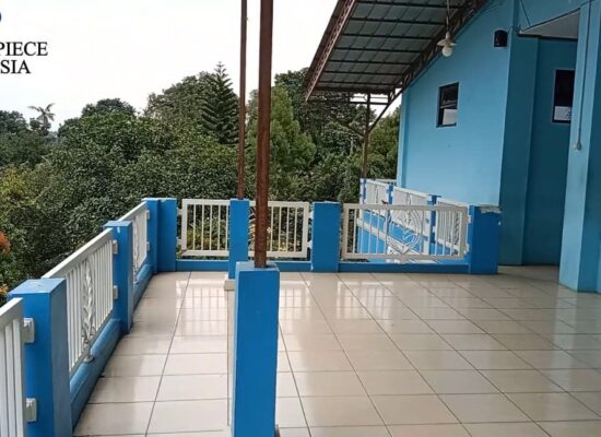 l7 2F balcony